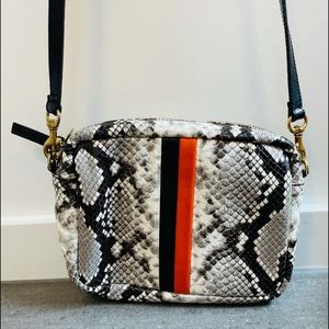 CLARE V CROSS-BODY MIDI SAC BAG - B&W SNAKESKIN